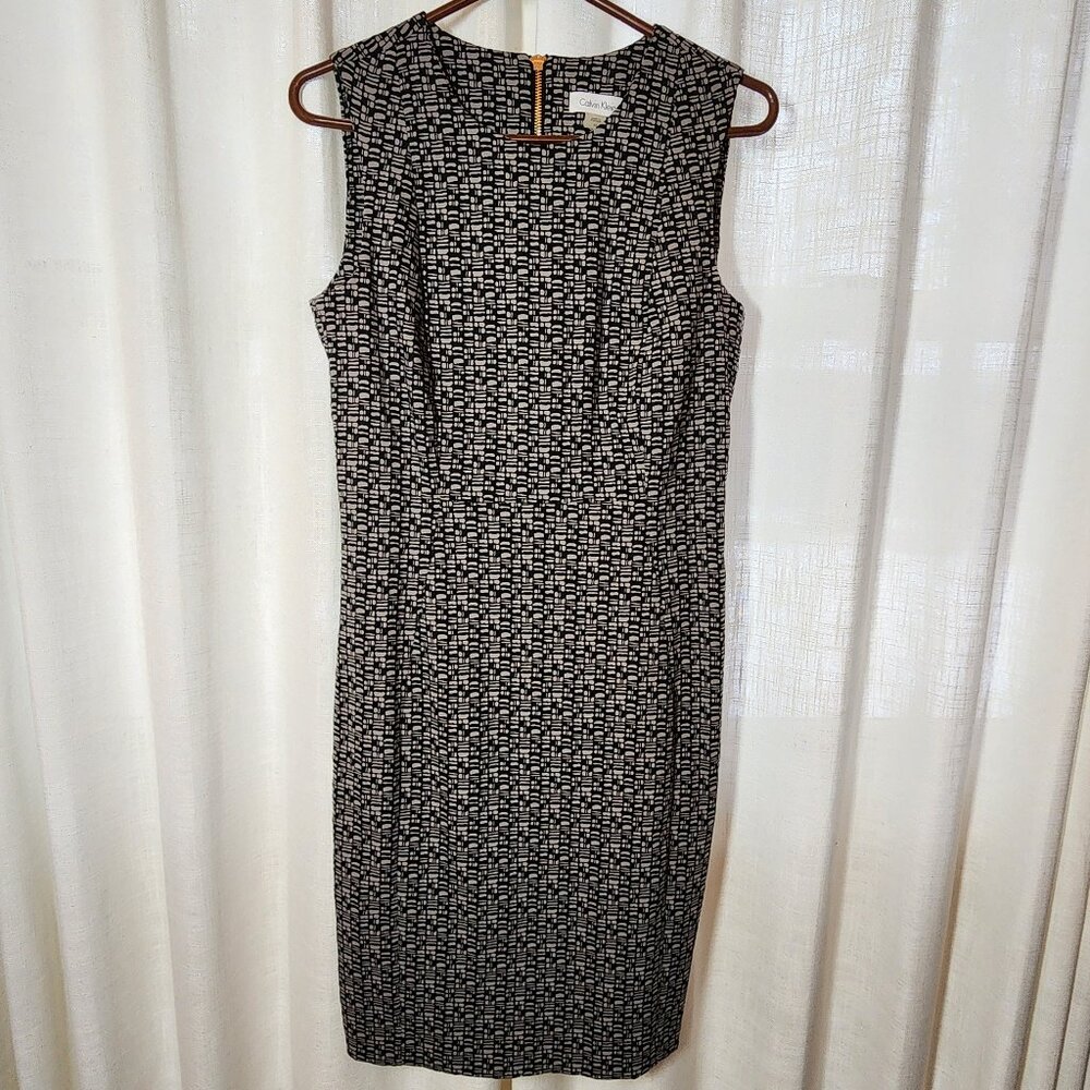 form fitting dress, Calvin Klein size 10, Black and gray